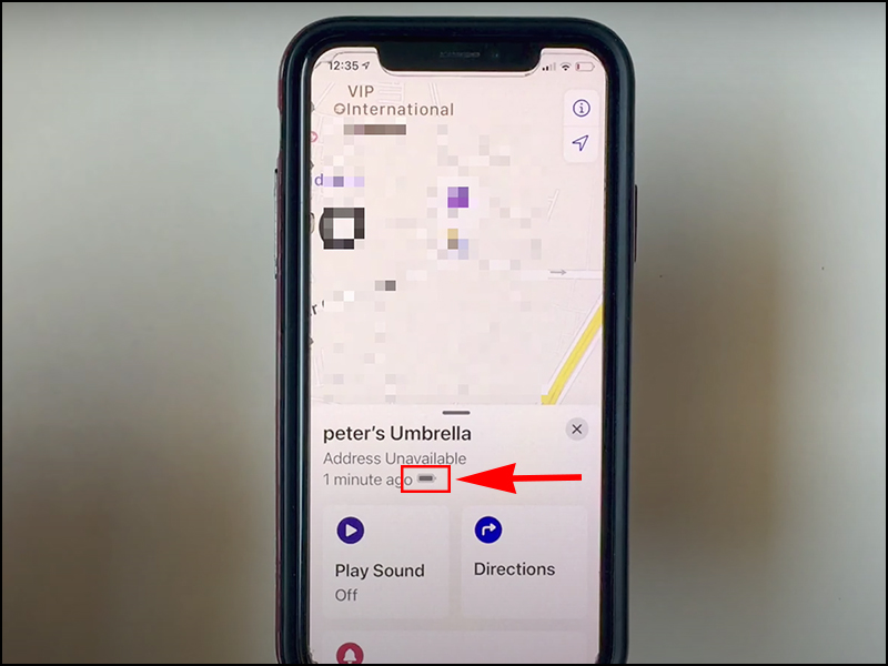 Dung lượng pin c&ograve;n lại hiển thị dưới t&ecirc;n thiết bị